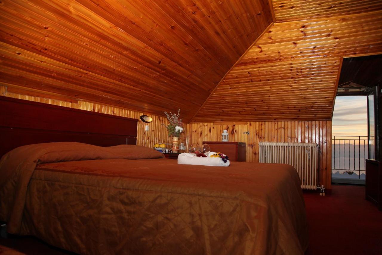 Tasia Mountain Hotel Ханя Екстериор снимка